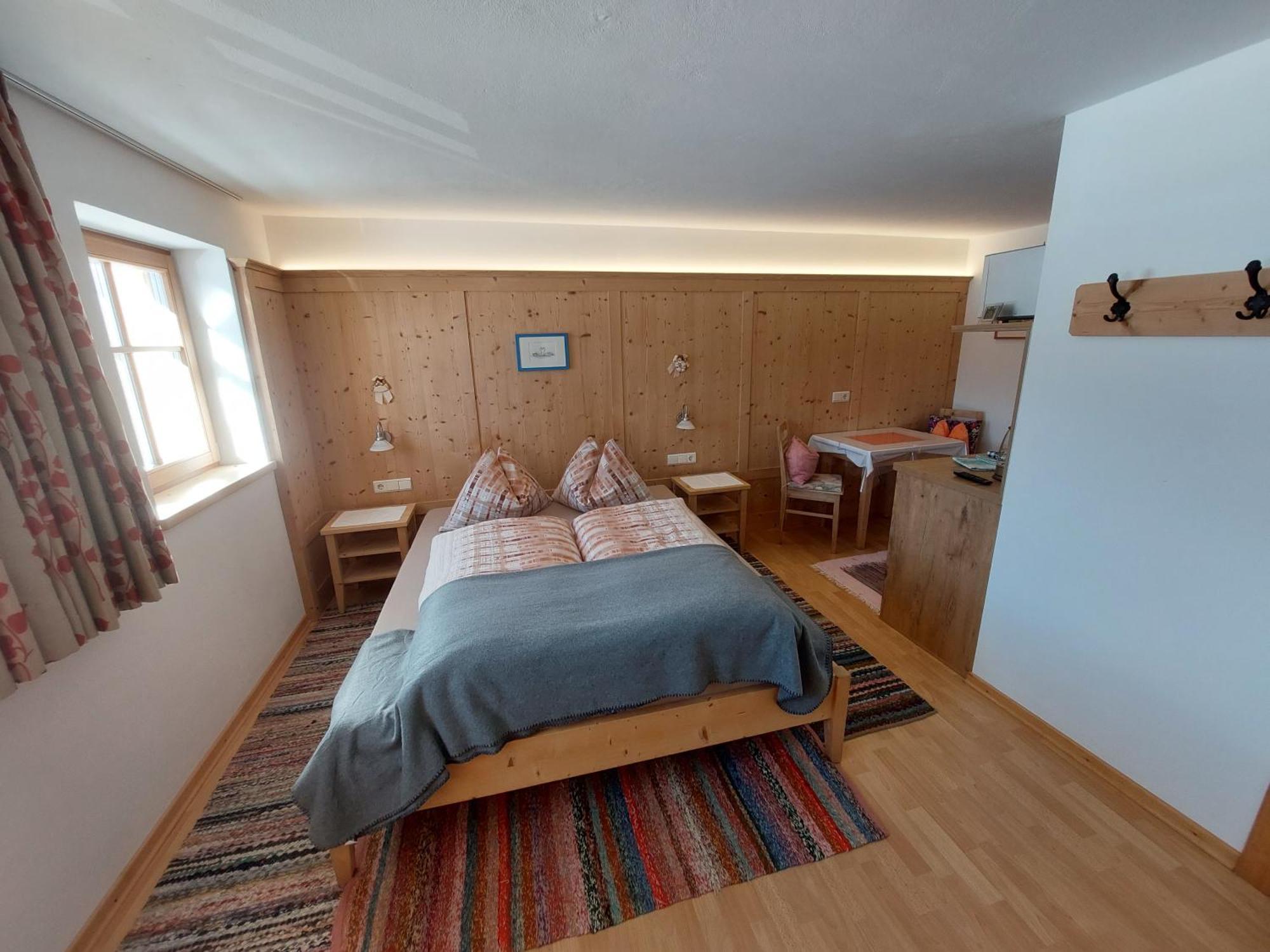 Gostnerhof Apartment Dobbiaco Room photo